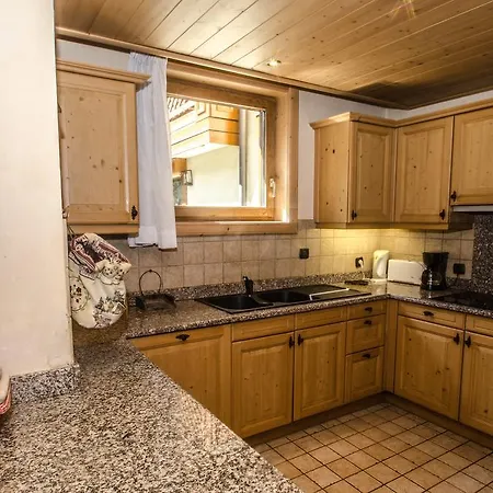 Apartment Kashmir